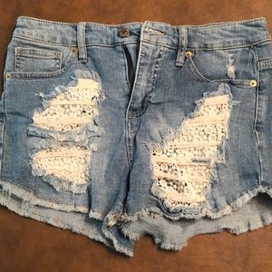 Mossimo lace pocket shorts